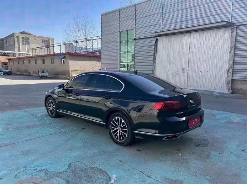 大众迈腾 后面外观三