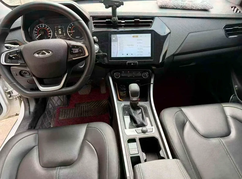 奇瑞瑞虎 后面外观一