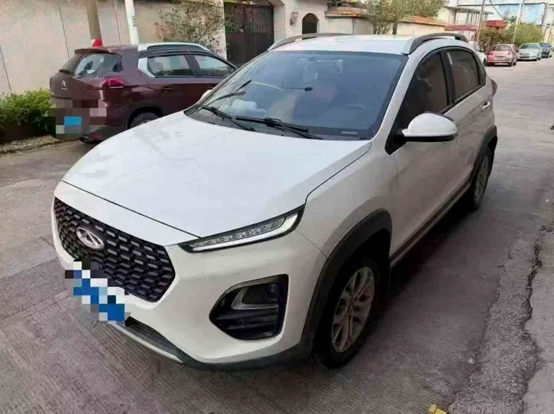 奇瑞瑞虎 正面外观二