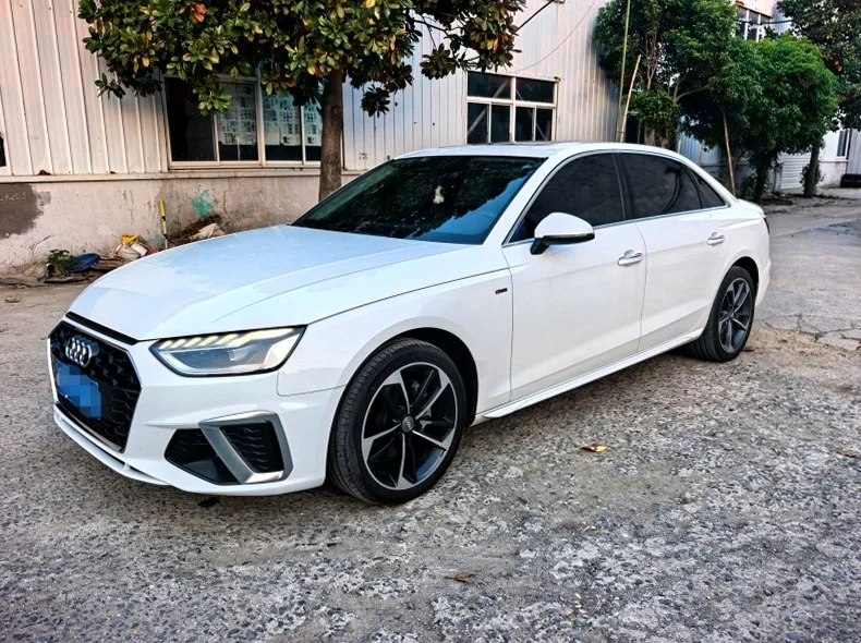 奥迪A4L 正面外观二