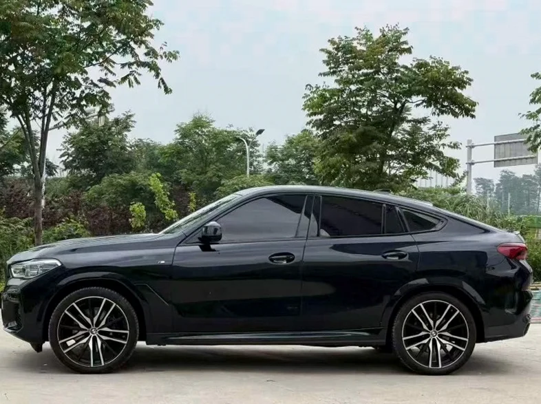 宝马X6 内饰前排