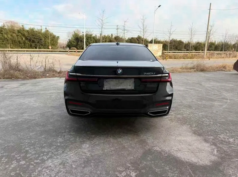 宝马7系 驾驶室