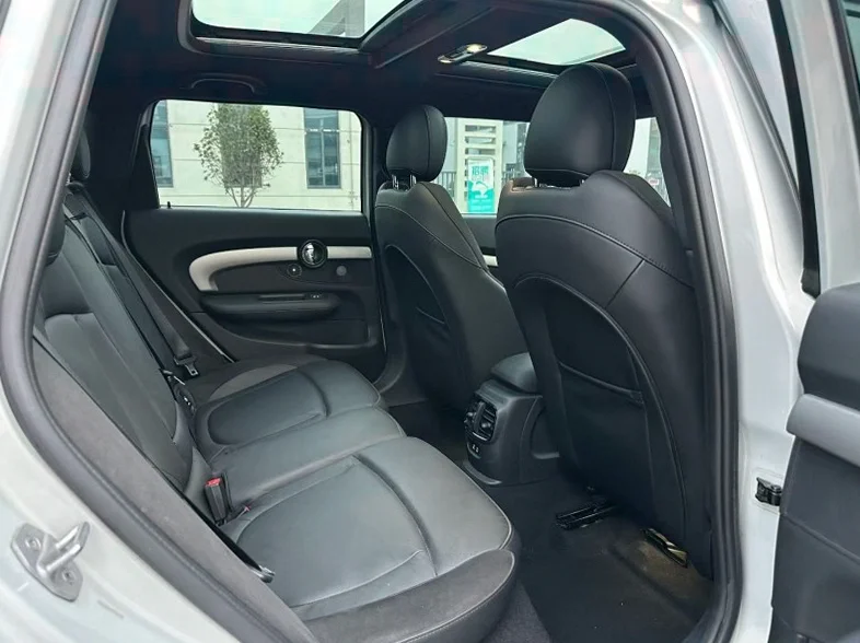 宝马迷你 后面外观一