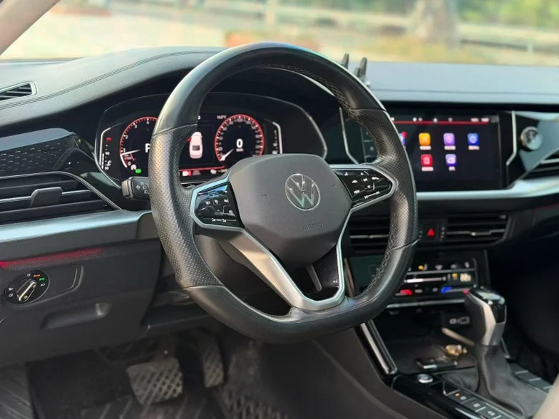 大众帕萨特 后面外观二