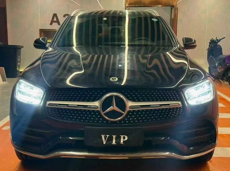 22年奔驰GLC300L四驱顶配