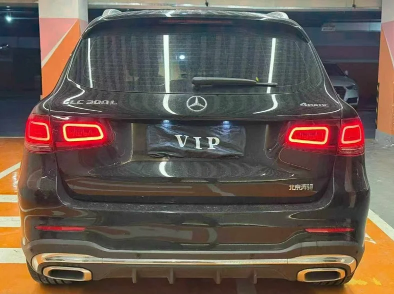 奔驰GLC 内饰前排