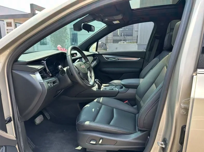 凯迪拉克XT6 后面外观三