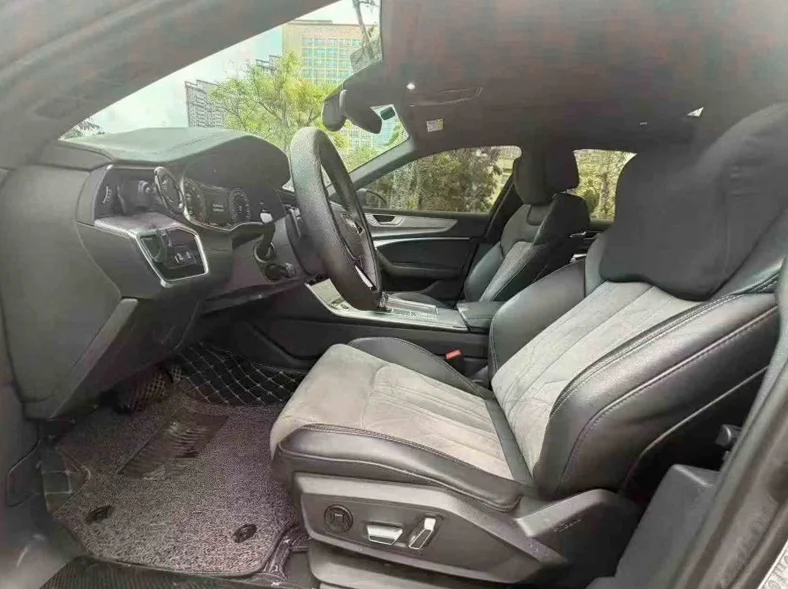 奥迪A6L 后面外观三