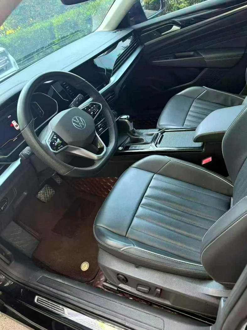 大众帕萨特 后面外观三