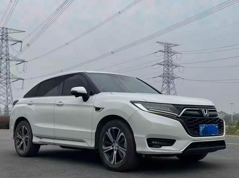 本田URV 正面外观三