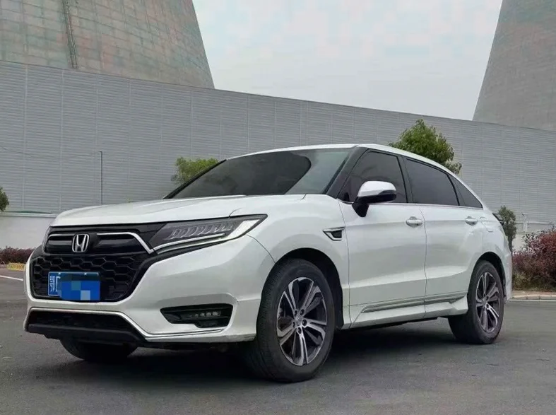 本田URV 正面外观二