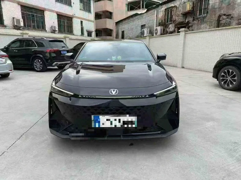 24年长安UNI-V智电iDD智尊型