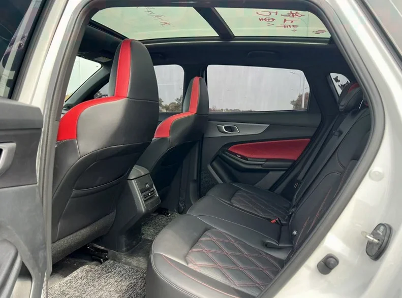 长安汽车CS55 后面外观二