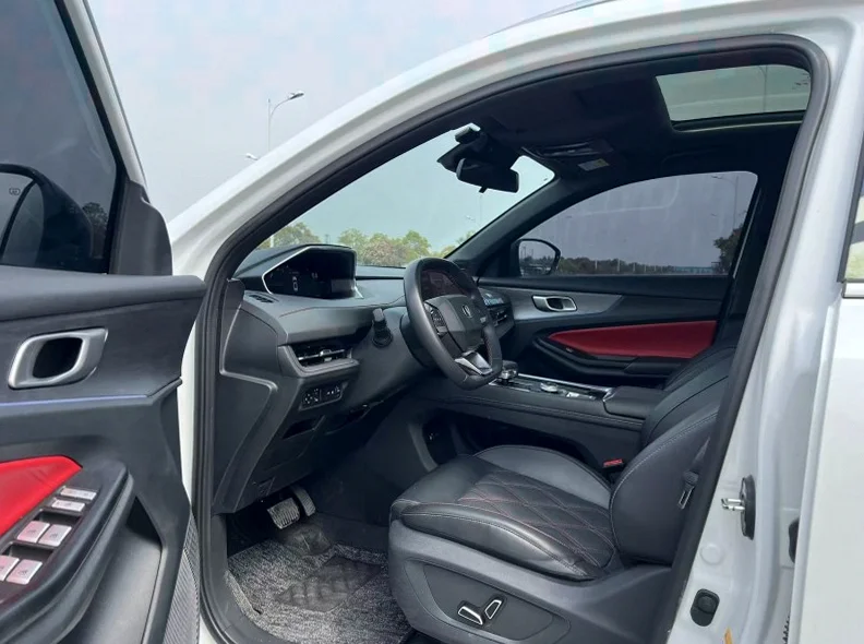 长安汽车CS55 正面外观三