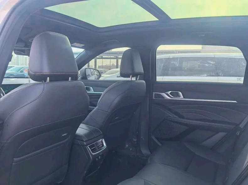 哈弗神兽 后面外观二