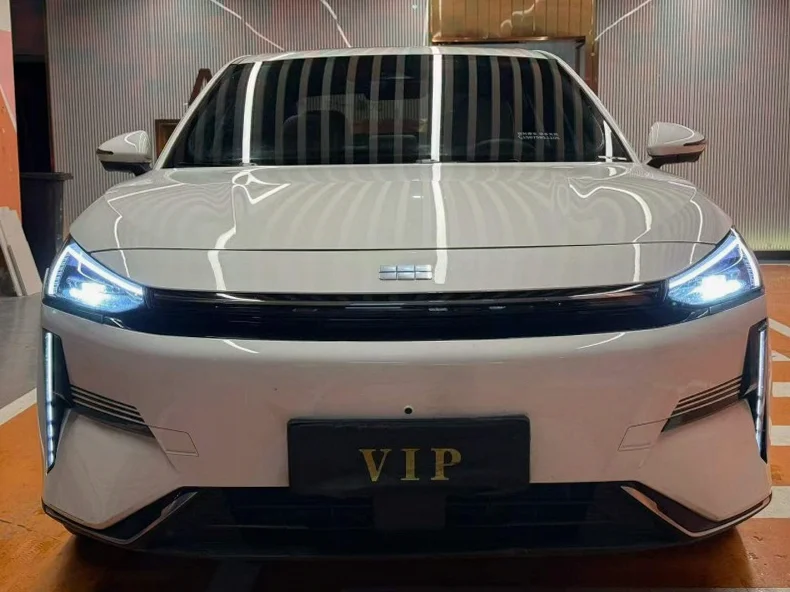 24年吉利银河L6 1.5T混动