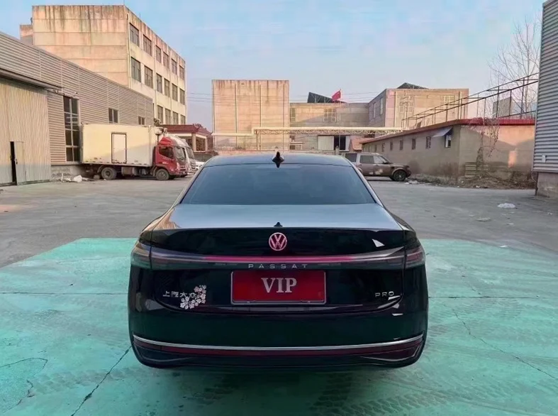 大众帕萨特 正面外观三