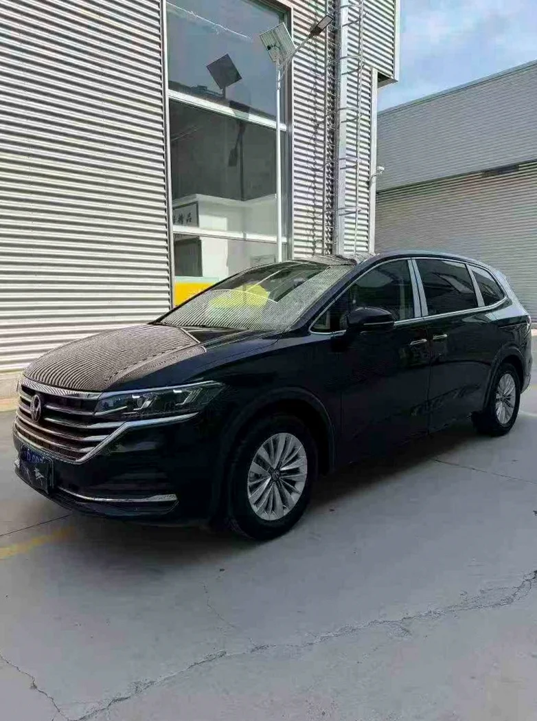 大众威然 正面外观二