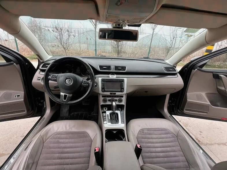 大众迈腾 内饰前排