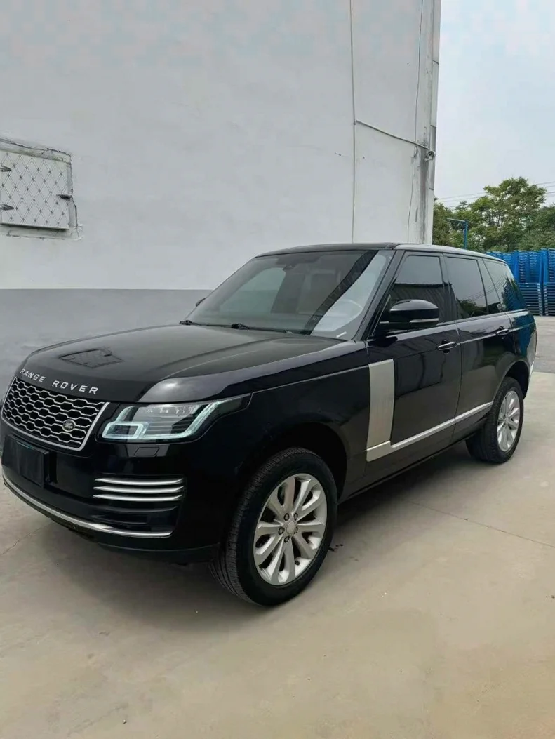 路虎揽胜行政 正面外观二