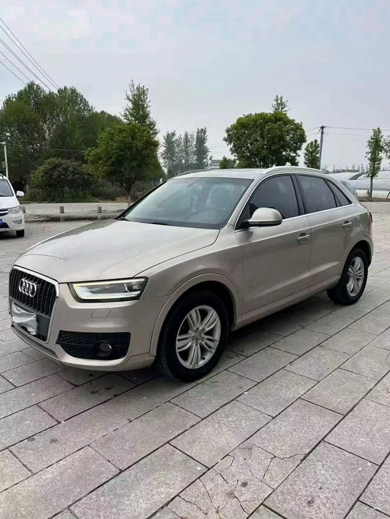 奥迪Q3 正面外观三