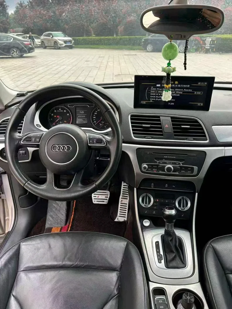 奥迪Q3 后面外观三