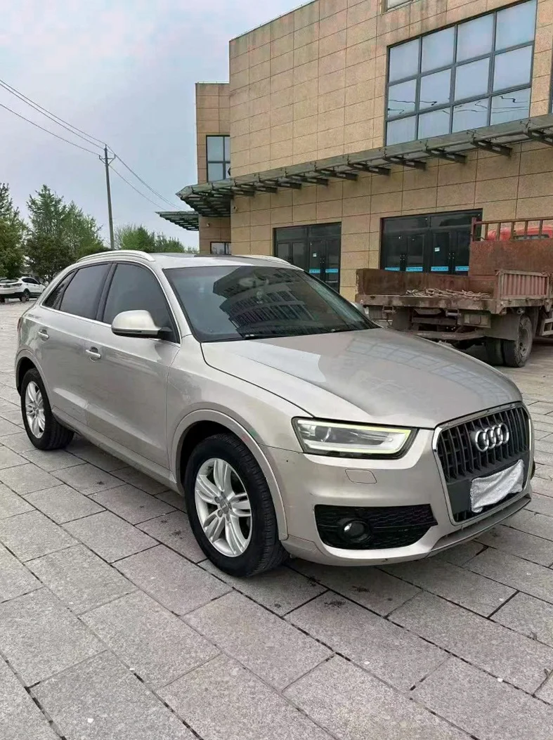 奥迪Q3 正面外观二