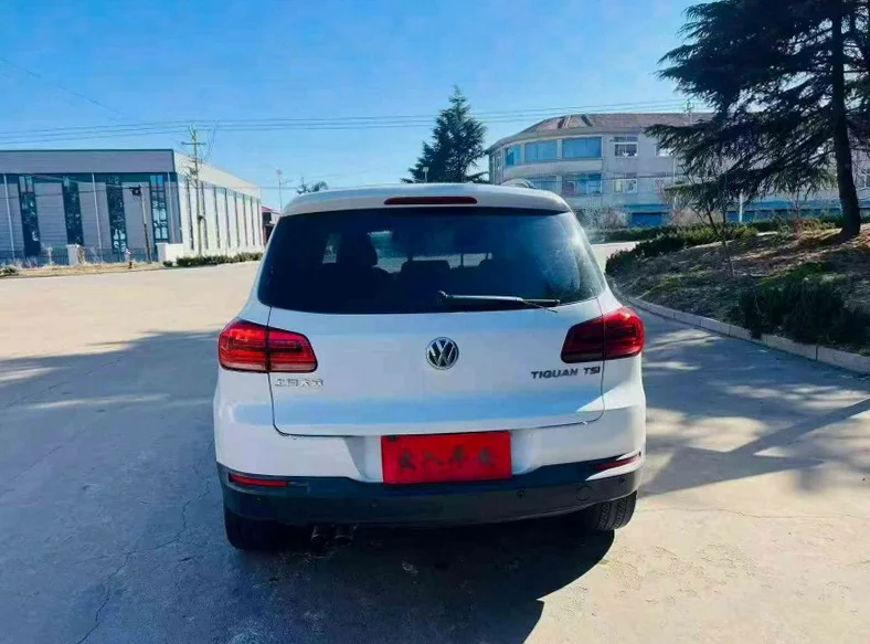 大众途观 后面外观二