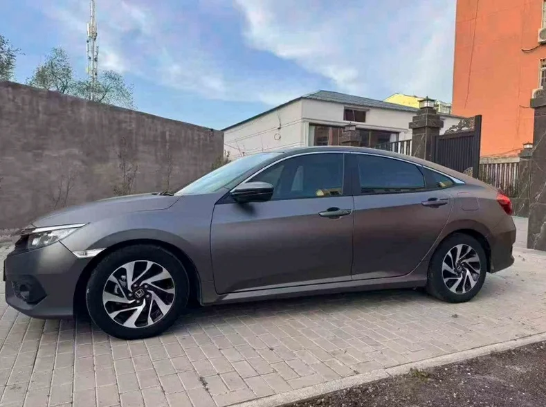 本田思域 正面外观二