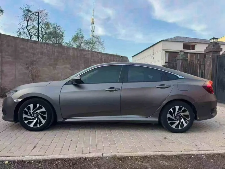 本田思域 内饰前排