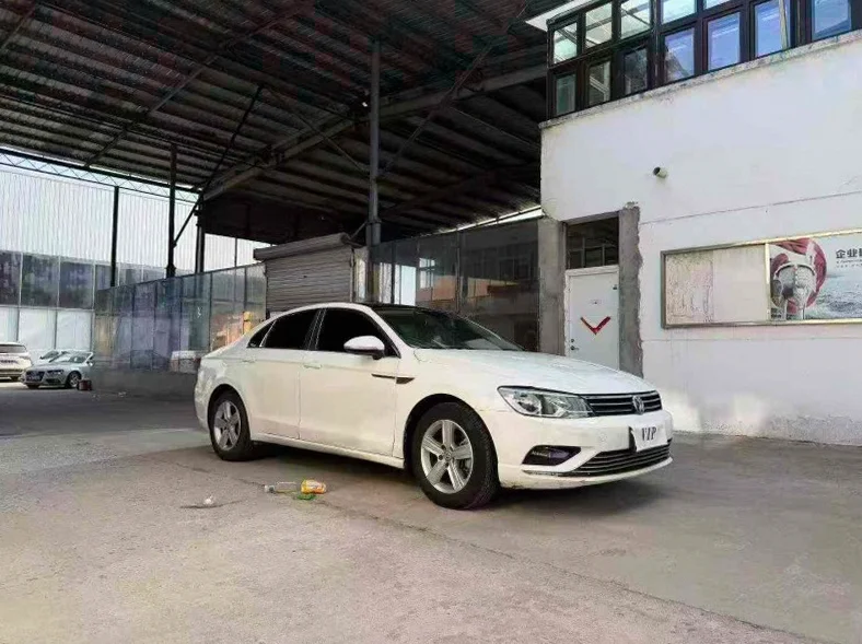 大众凌渡 正面外观三