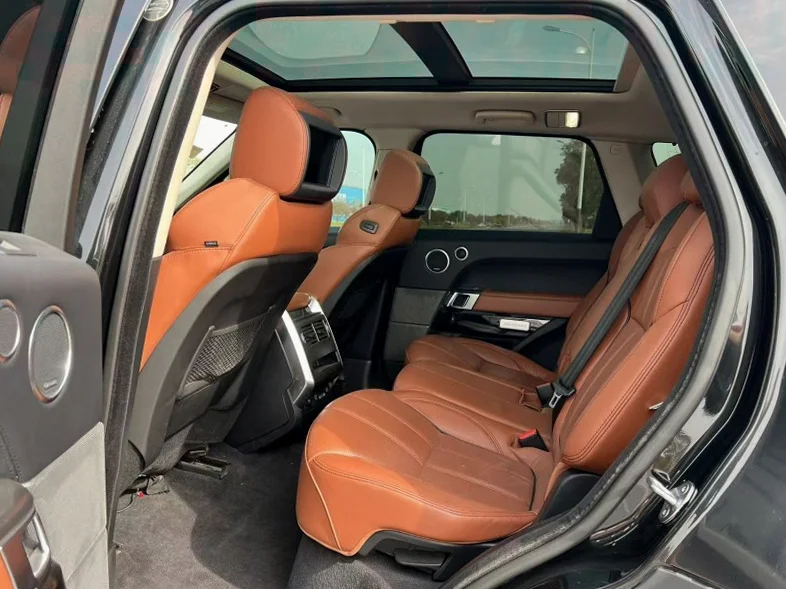 路虎揽胜运动 内饰前排