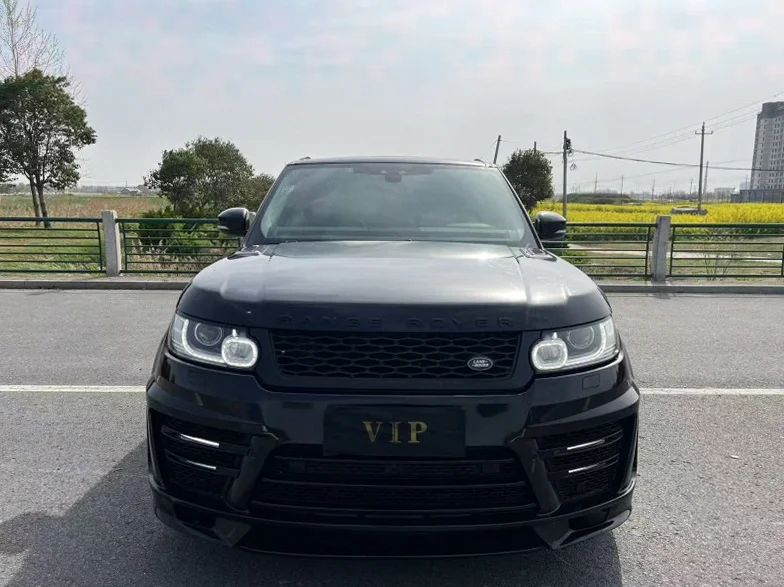 17年路虎揽胜运动3.0T四驱顶配