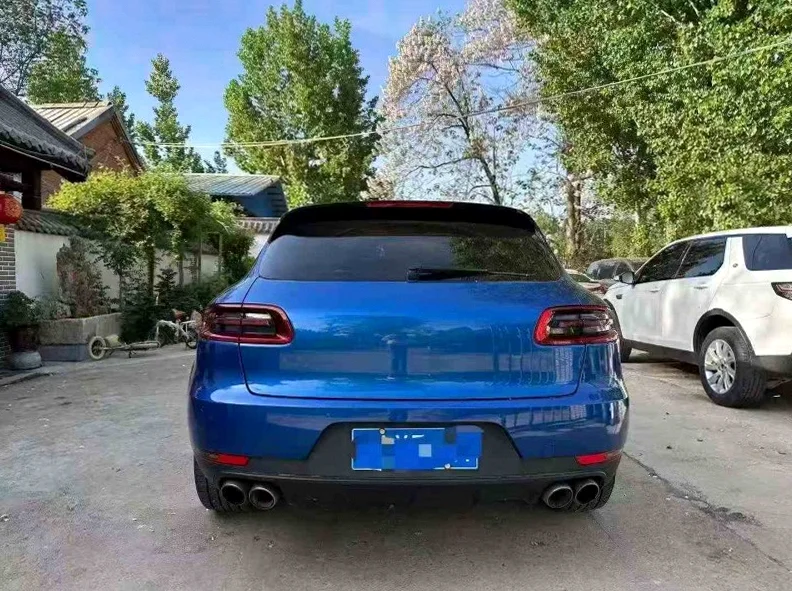 保时捷Macan 驾驶室