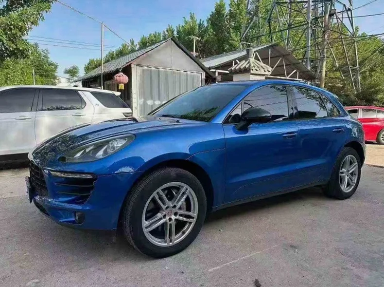 保时捷Macan 正面外观三