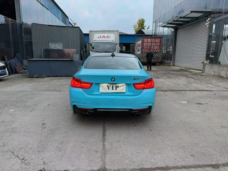 宝马4系 驾驶室