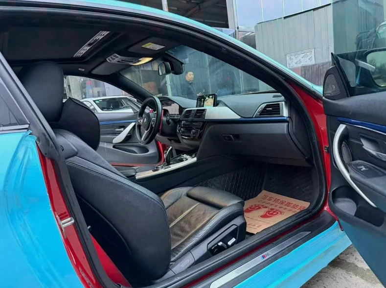 宝马4系 后面外观二