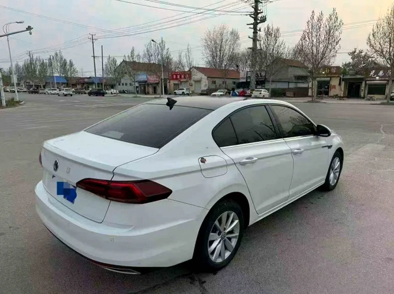 大众宝来 驾驶室