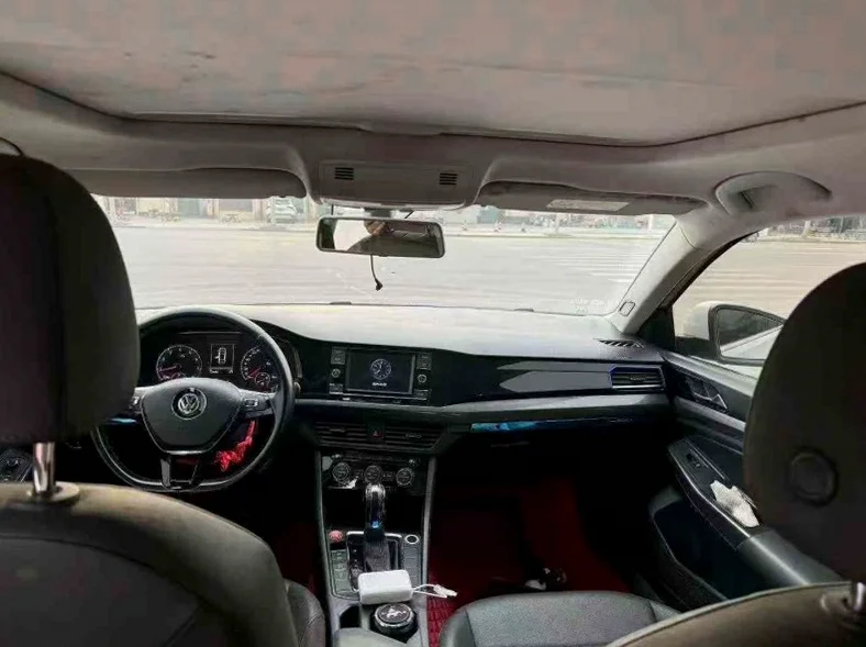 大众宝来 后面外观一