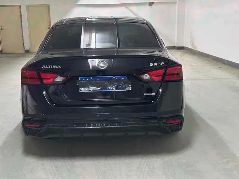 日产天籁 驾驶室