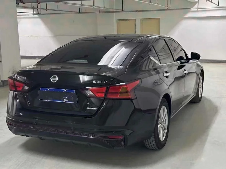 日产天籁 内饰后排