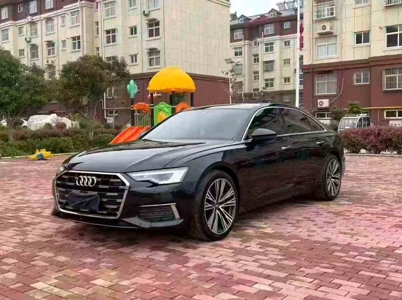 奥迪A6L 正面外观二