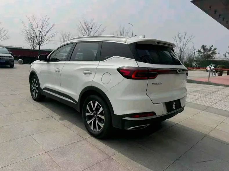 奇瑞瑞虎 后面外观三