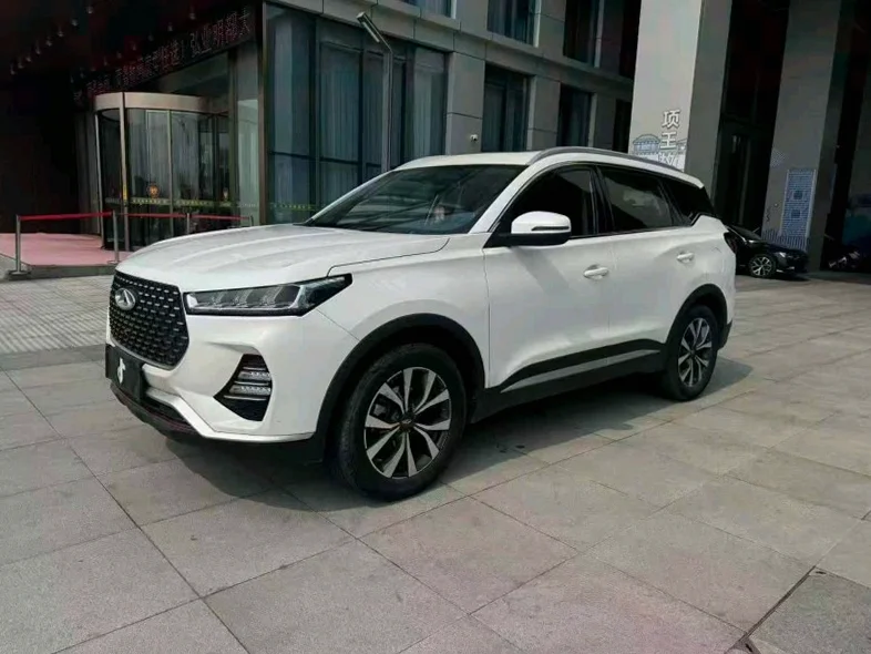 奇瑞瑞虎 正面外观二