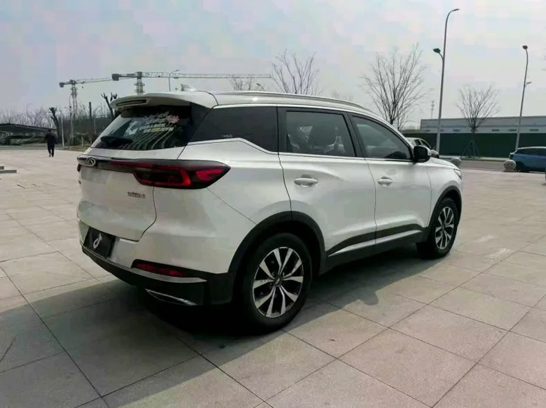 奇瑞瑞虎 内饰前排