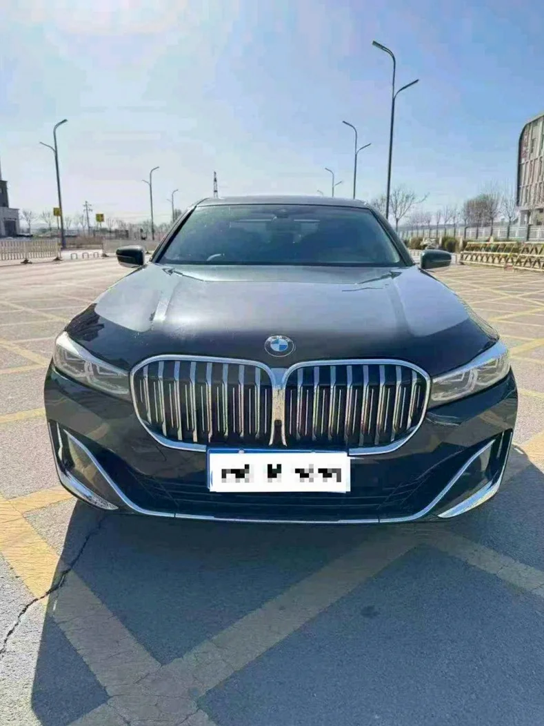 21年宝马730Li 2.0T高配