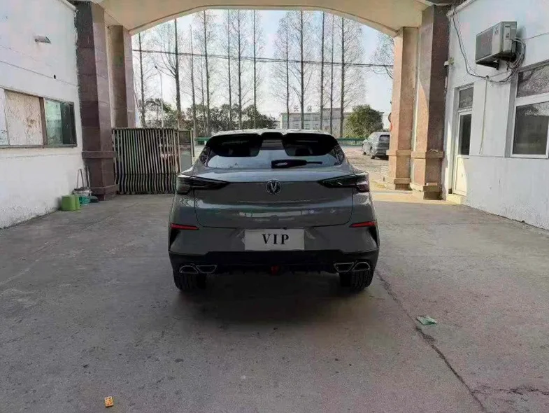 长安汽车UNI 驾驶室