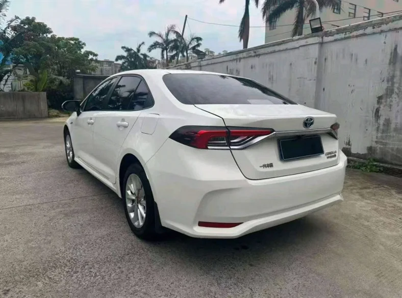 丰田卡罗拉 后面外观三