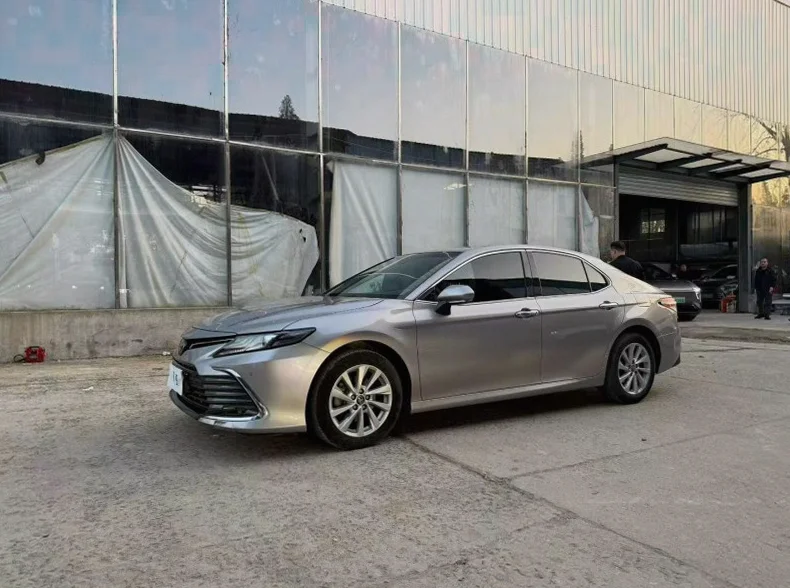 丰田凯美瑞 正面外观二