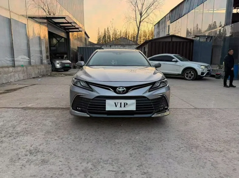 21年丰田凯美瑞2.0L顶配